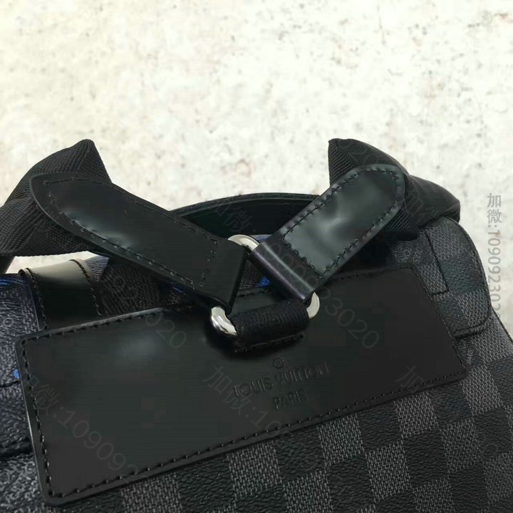 高仿LV双肩包,LV双肩包