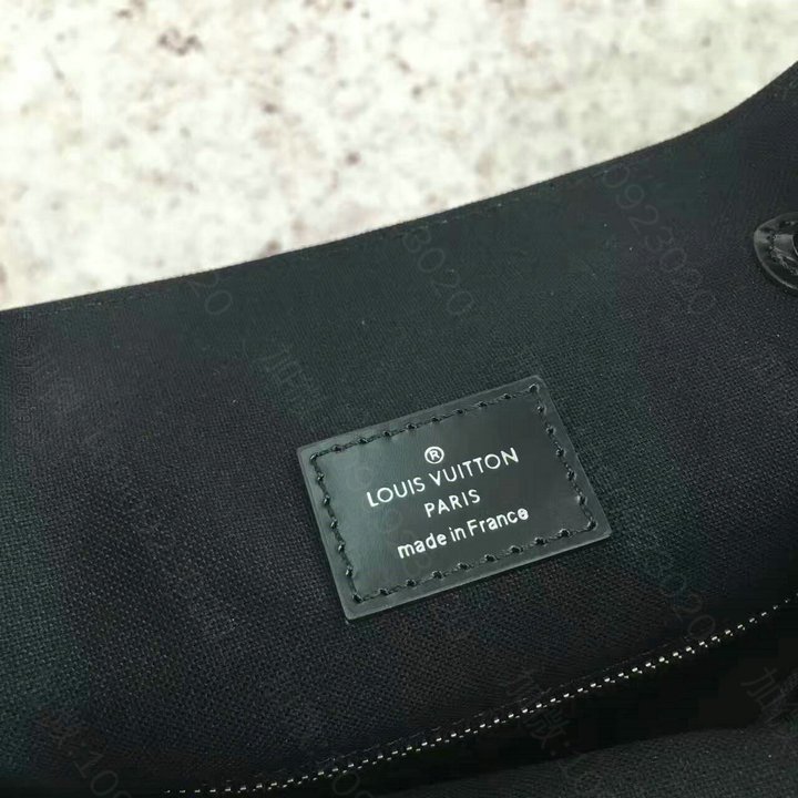 高仿LV双肩包,LV双肩包