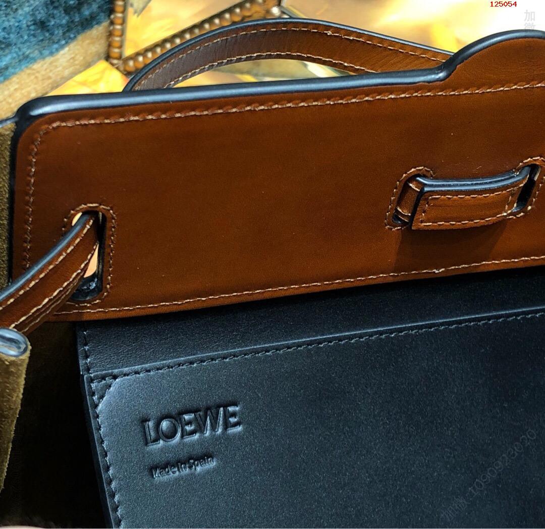 LOEWE 罗意威专柜新品Lazosh 高仿罗意威包包价格怎么样 精仿罗意威女包 原版罗意威女包 A货罗意威女包 原单罗意威包包 261906