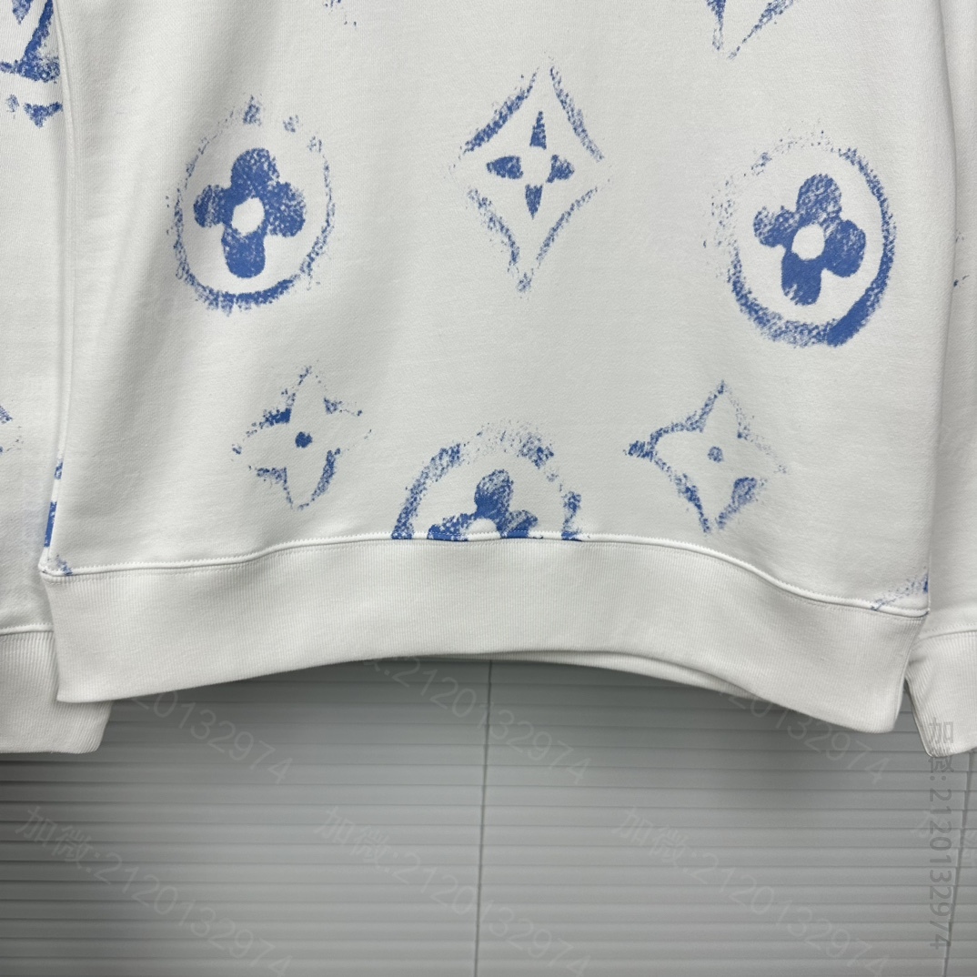 LV男装卫衣