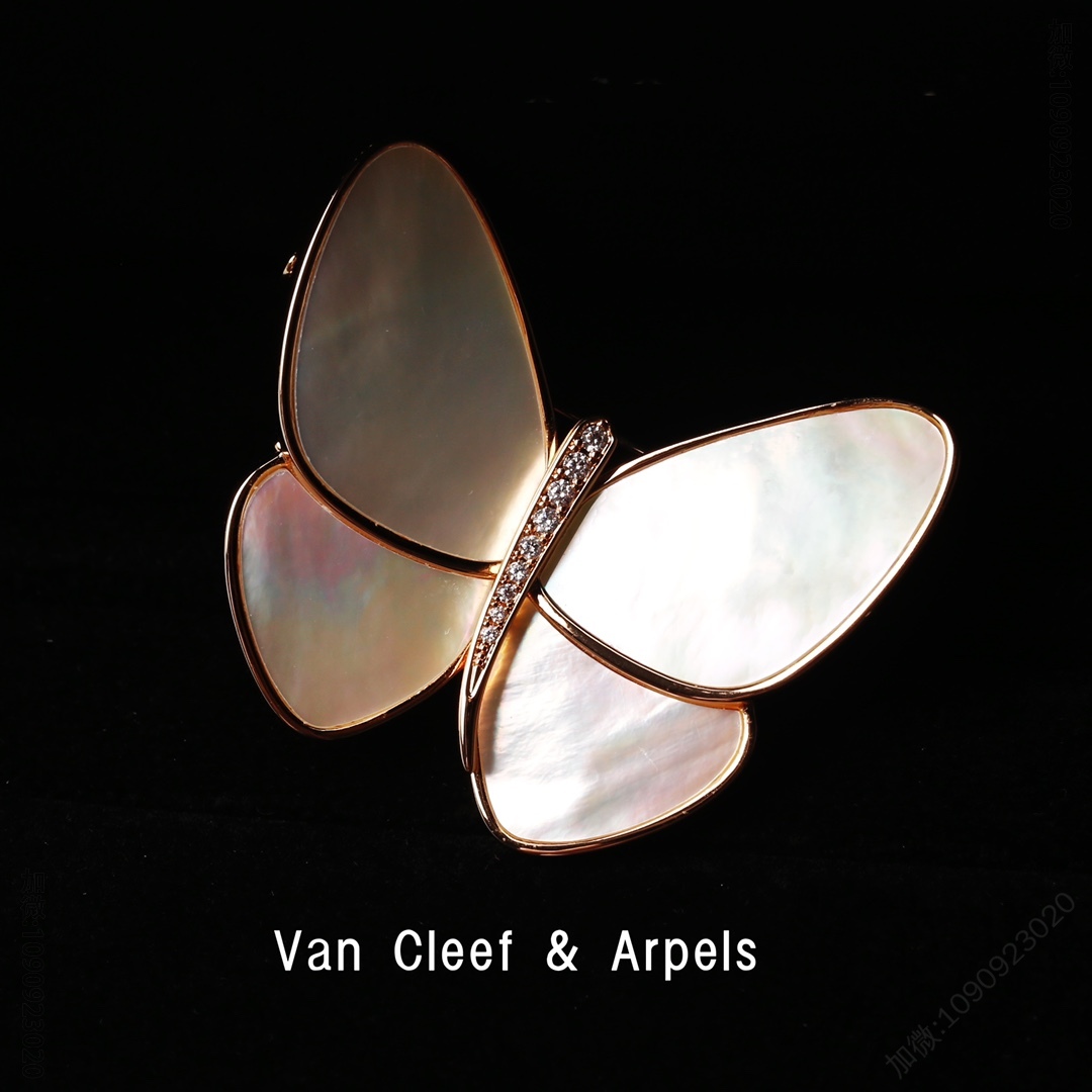 高仿梵克雅宝饰品 孟晚舟女士同款蝴蝶胸针 VanCleef&Arpels 梵克雅宝白贝蝴蝶胸针 