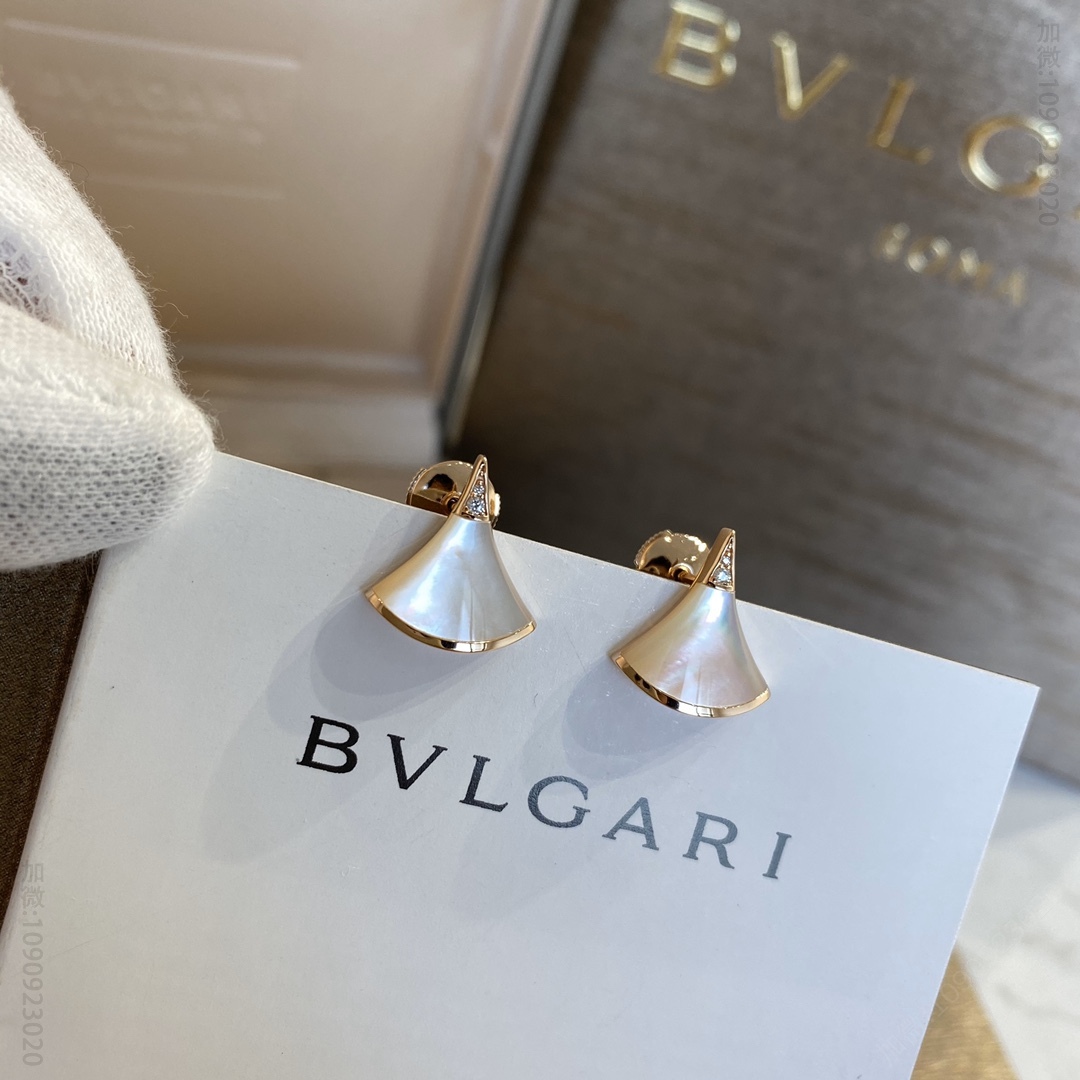 宝格丽耳环饰品 BVLGARI 宝格丽 天然白贝母 Diva s dream耳环 