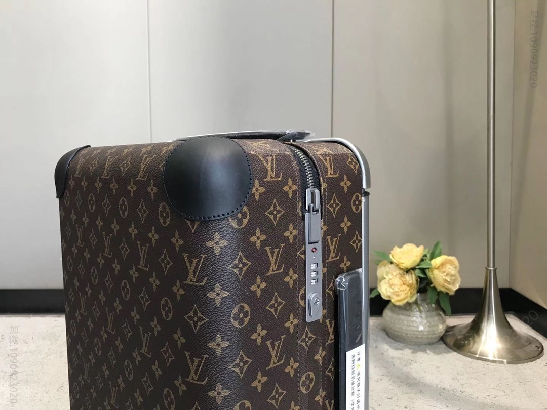 高仿LV旅行箱