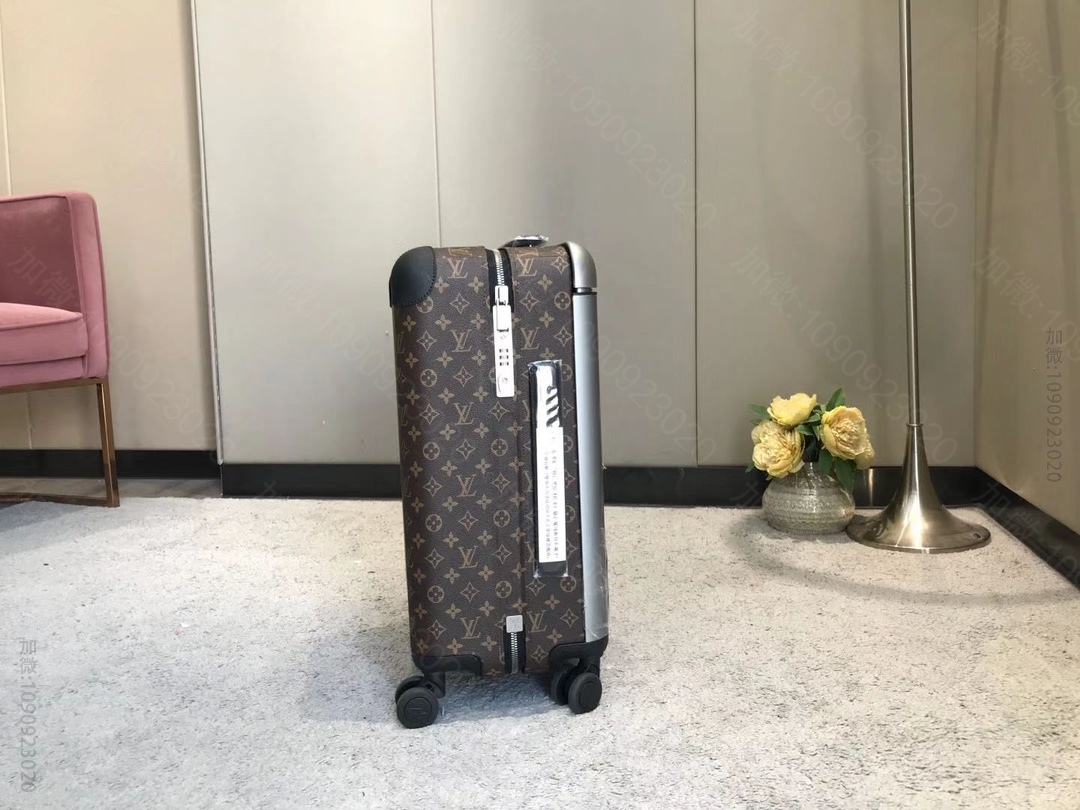 高仿LV旅行箱