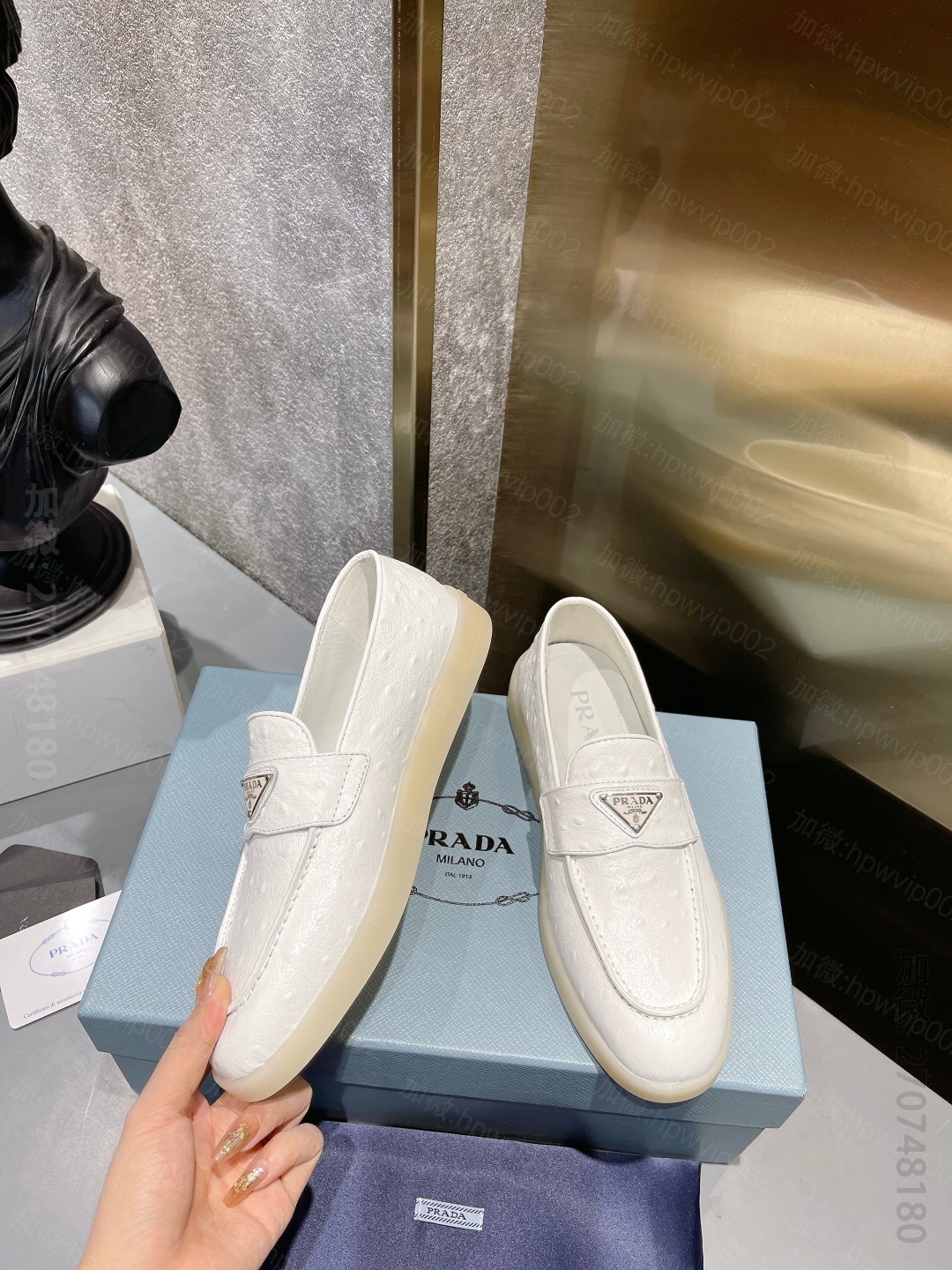 高仿普拉达男鞋