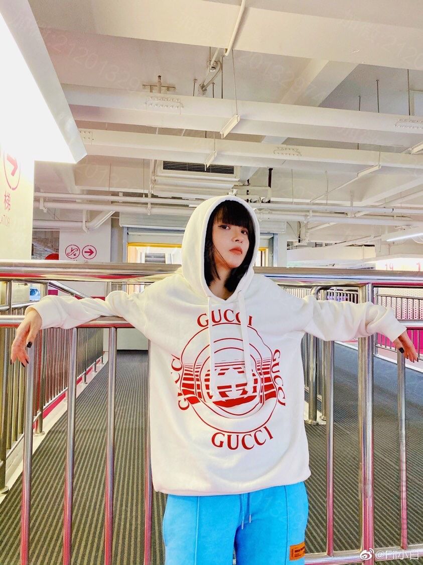 古驰卫衣 高仿古驰女装卫衣 路易威登女装 原单古奇 古驰女装