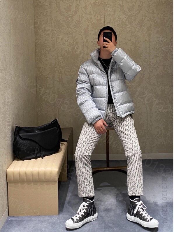 迪奥羽绒服 高仿迪奥女装羽绒服 Dior女装 原单Dior  迪奥女装