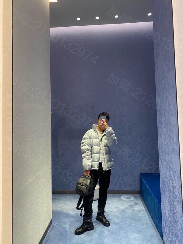 迪奥羽绒服 高仿迪奥女装羽绒服 Dior女装 原单Dior  迪奥女装