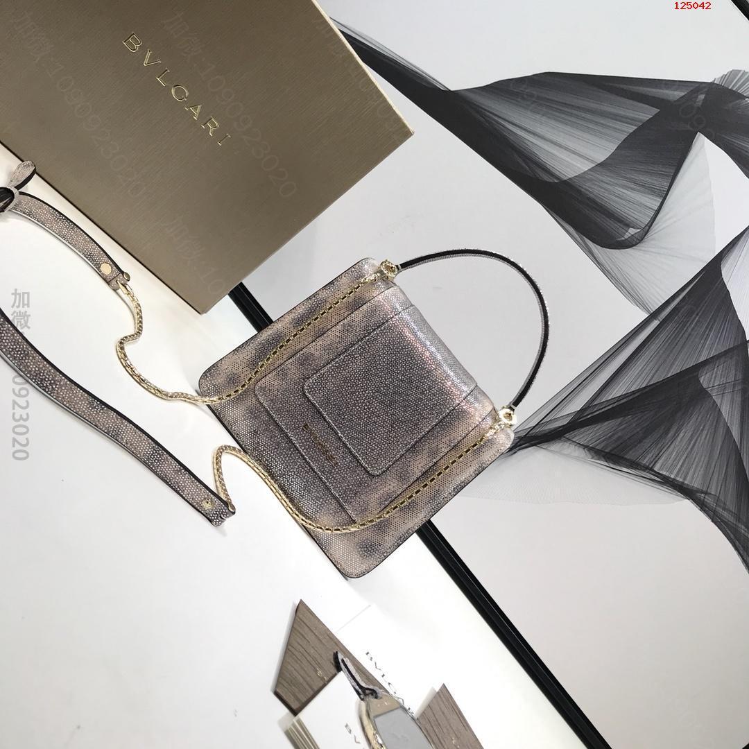 高仿宝格丽女包,宝格丽女包,高仿宝格丽,BVLGARI