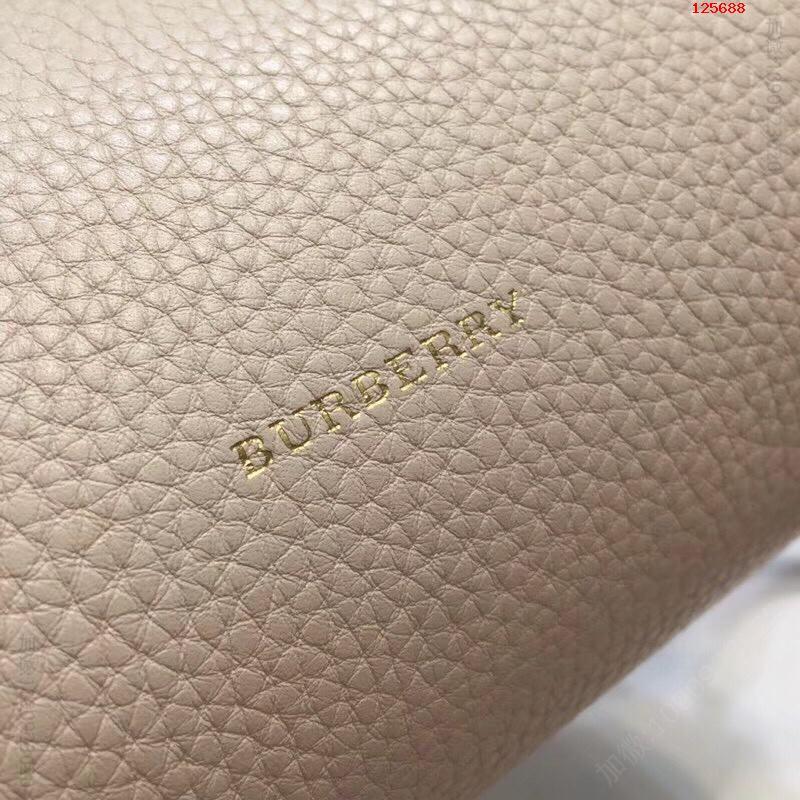 高仿宝格丽女包,宝格丽女包,高仿宝格丽,BVLGARI