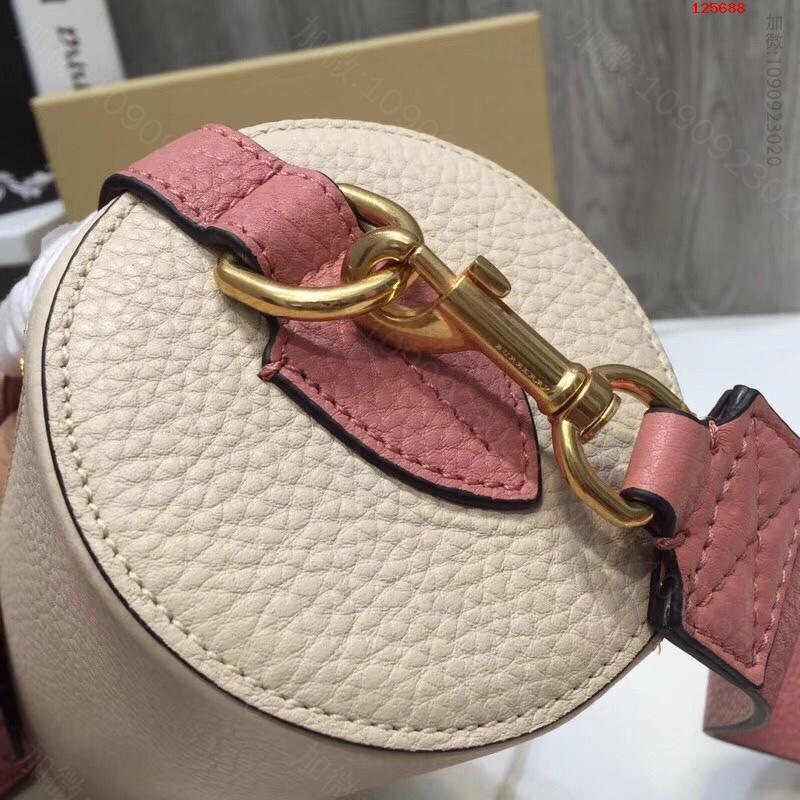 高仿宝格丽女包,宝格丽女包,高仿宝格丽,BVLGARI