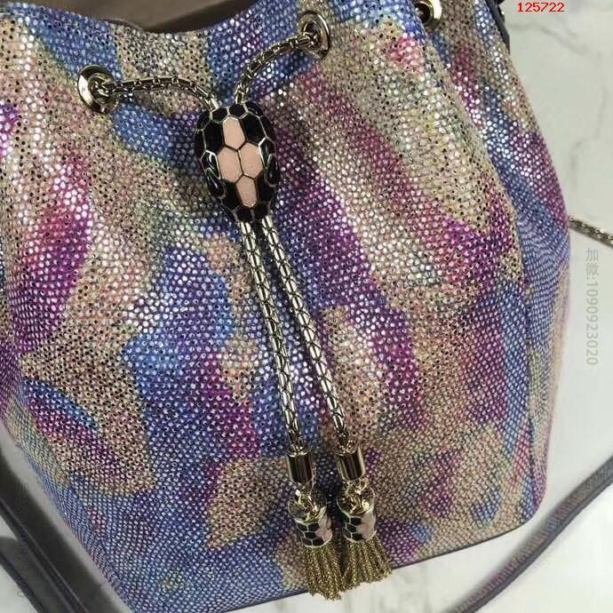 高仿宝格丽女包,宝格丽女包,高仿宝格丽,BVLGARI
