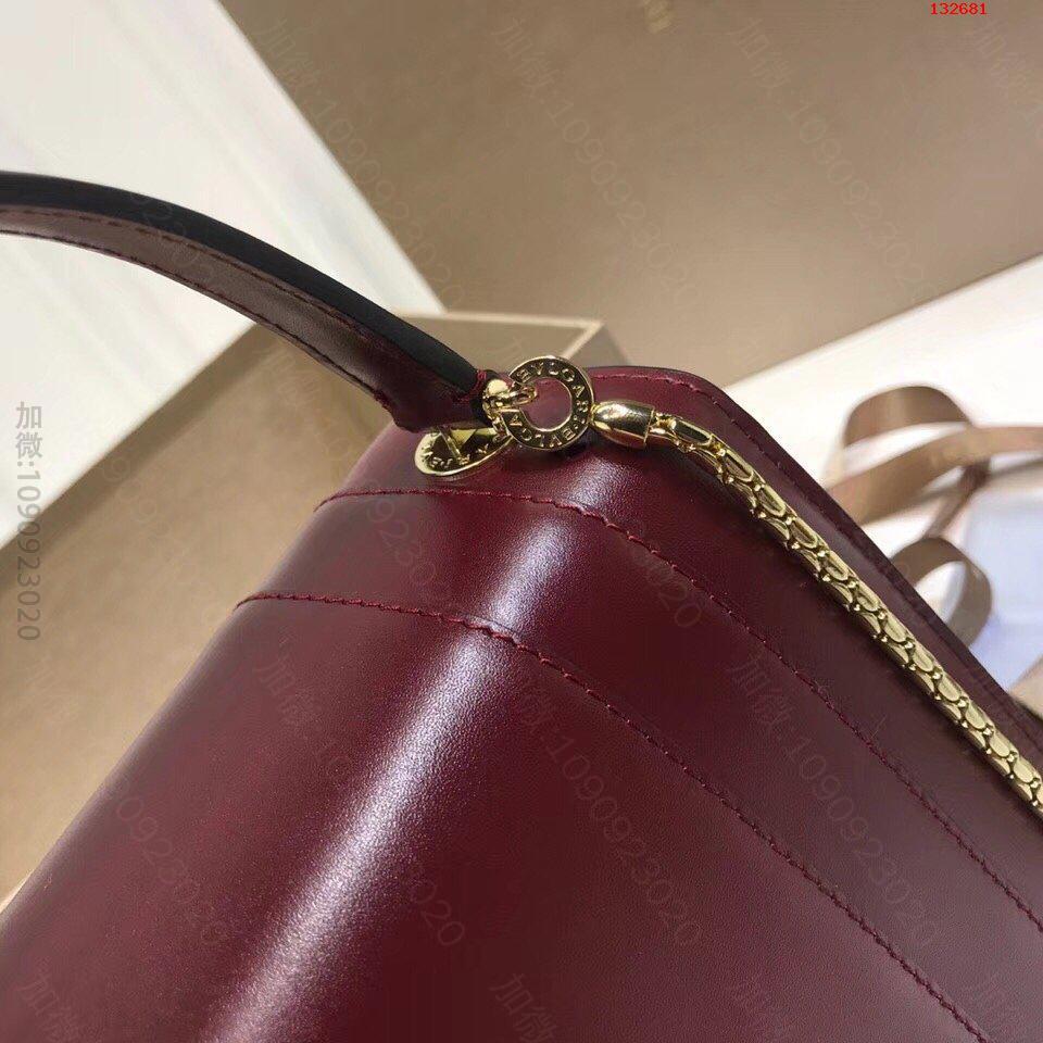 精仿宝格丽女包,宝格丽女包,精仿宝格丽,BVLGARI