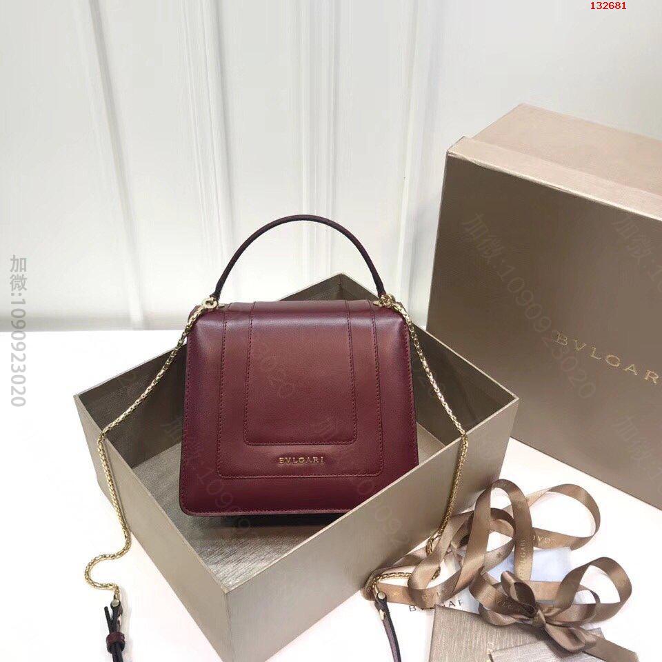 精仿宝格丽女包,宝格丽女包,精仿宝格丽,BVLGARI