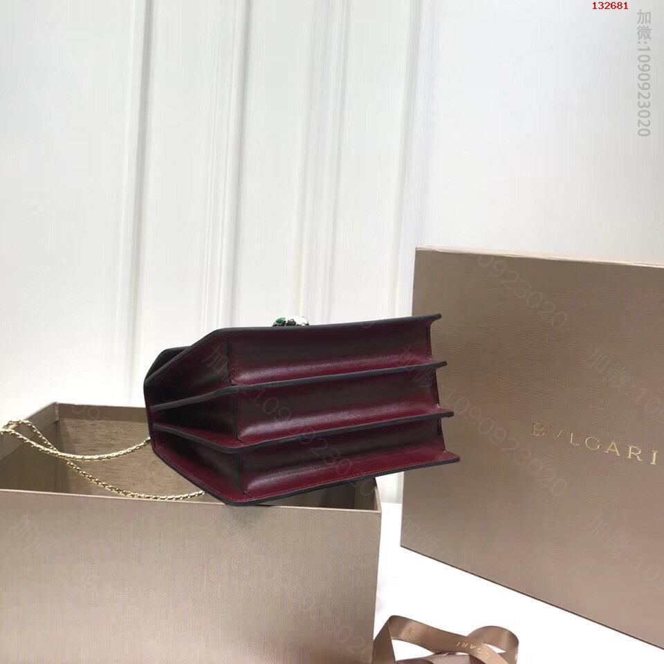 精仿宝格丽女包,宝格丽女包,精仿宝格丽,BVLGARI