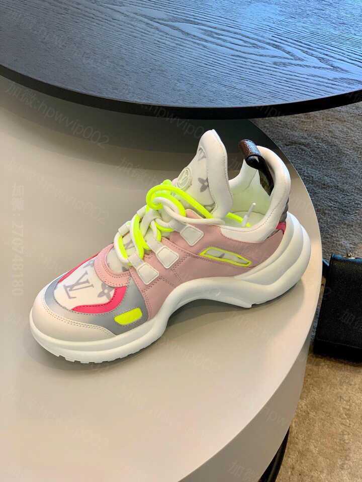 路易威登女款运动鞋