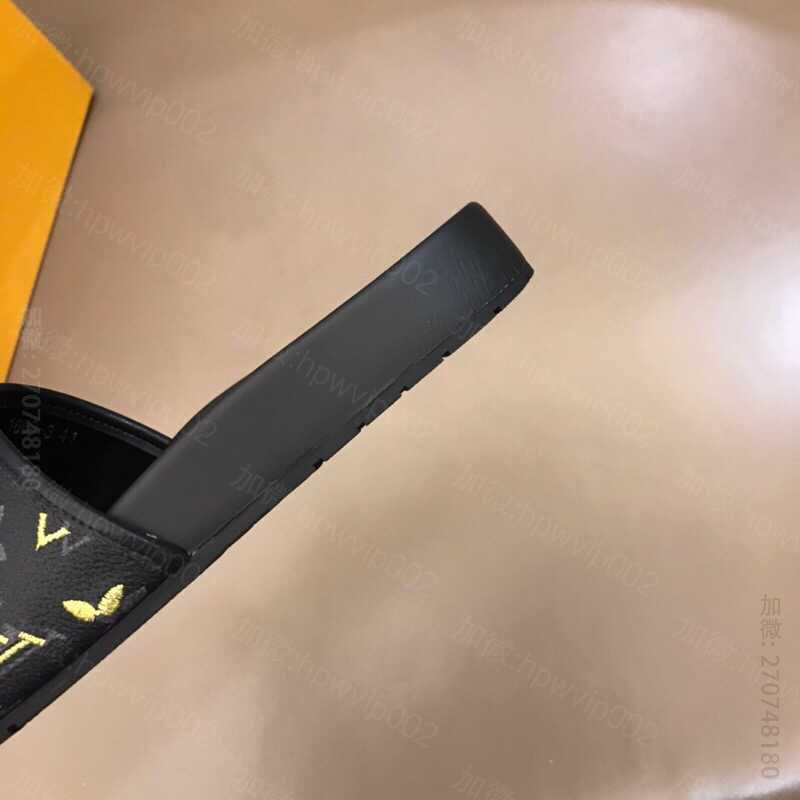路易威登男士凉鞋