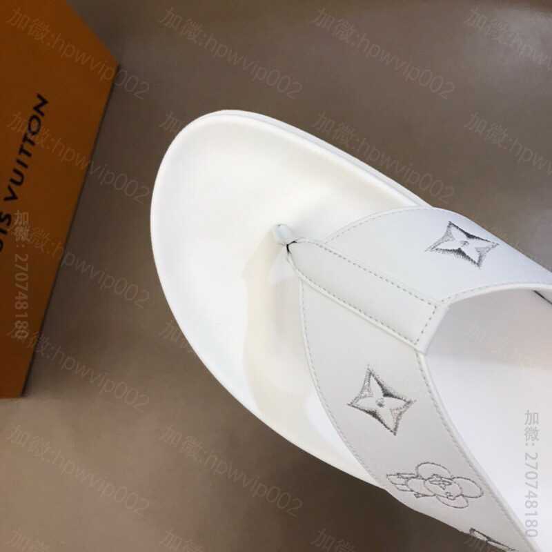 路易威登拖鞋