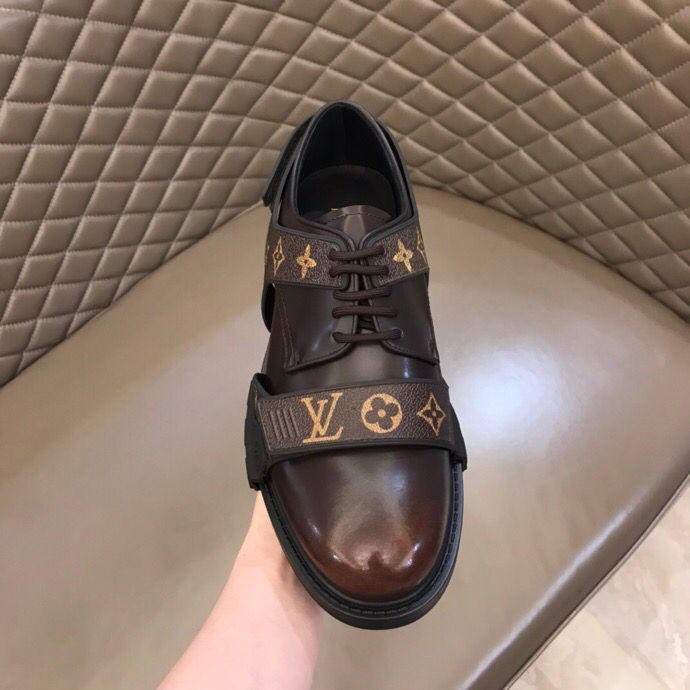 LV男士皮鞋
