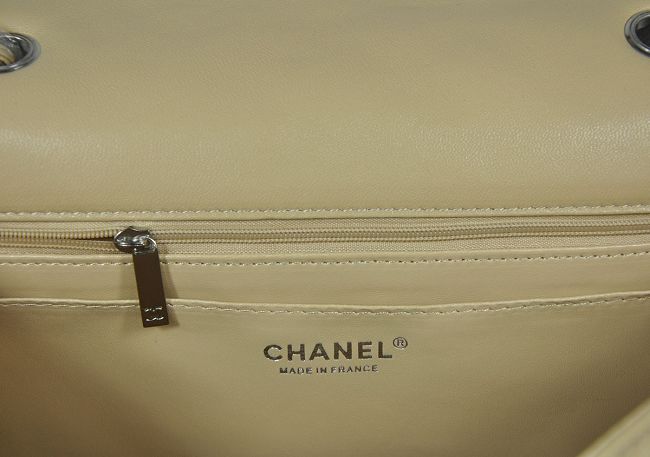 Chanel CF 香奈儿经典2.55 羊皮 杏色银链 大号